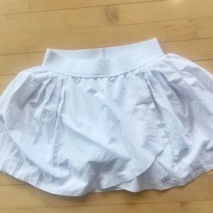 Alo White Pleated Skirt